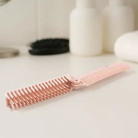5tDEaGHKePdTOih9oSIZXW1JltKG71JXrdmN6ZSt.webp Premium dual-sided folding hair trimming and styling comb compact and portable hair grooming tool - Foldable Design, Durable Plastic ( default, OS )