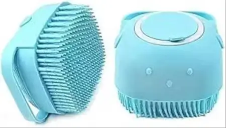 SlKLteiZBckWLow0fOqE9nyQEsP5KUgDBzH1vh6v.webp Silicone Pet Bath Brush with Shampoo Dispenser for Dogs and Cats ( default, Standard )