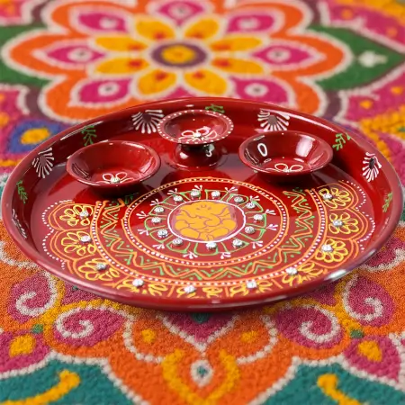 eYmMdZLuR7xsQNrTmiwfF2JBOFHeLZUQB0jMp1ys.webp Hand-painted decorative pooja thali with ganesha motif and diyas traditional festive design (1 pc) description: ( default, OS ).