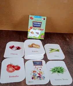 KidKraft 32-Piece Educational Vegetable Flash Cards Set for Toddlers & Kids – Real Images for Preschool & Early Learning ( default, OS )